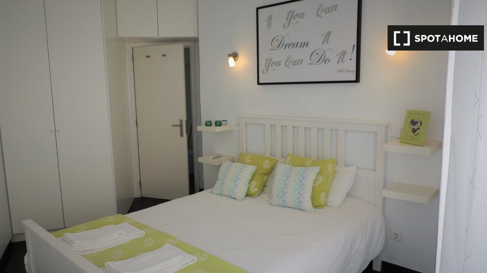Apartment Porto, 1 bed, 50m² — photo 1