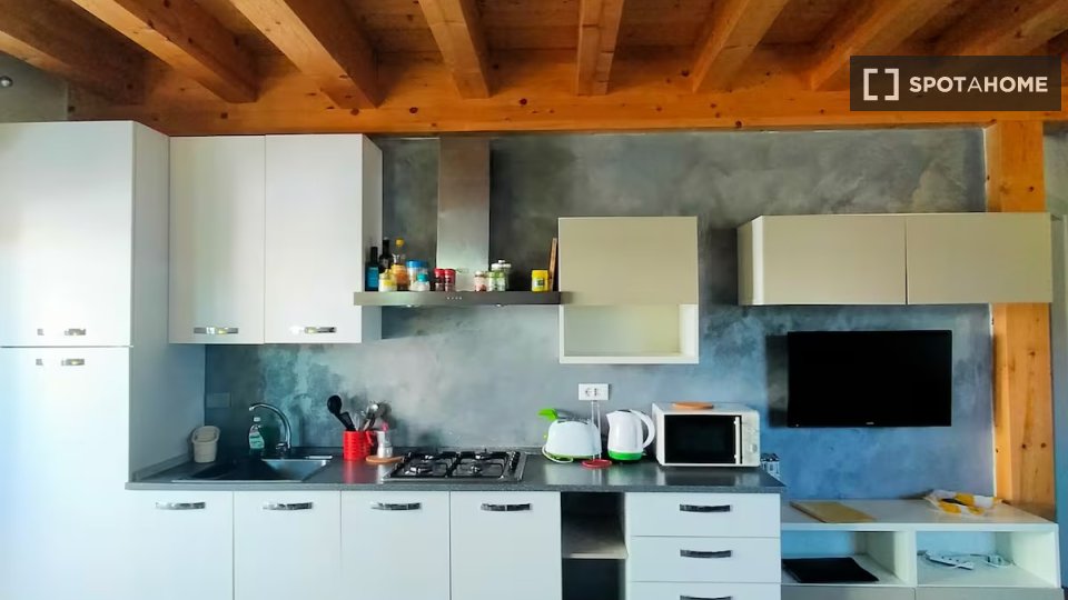 Apartment Rome, 2 beds — photo 16