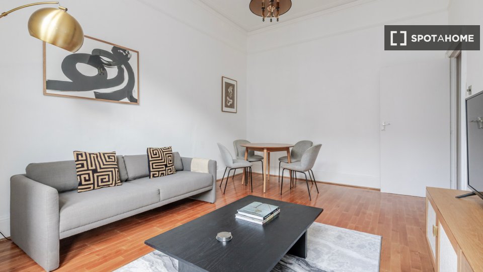 Apartment London, 1 bed — photo 10
