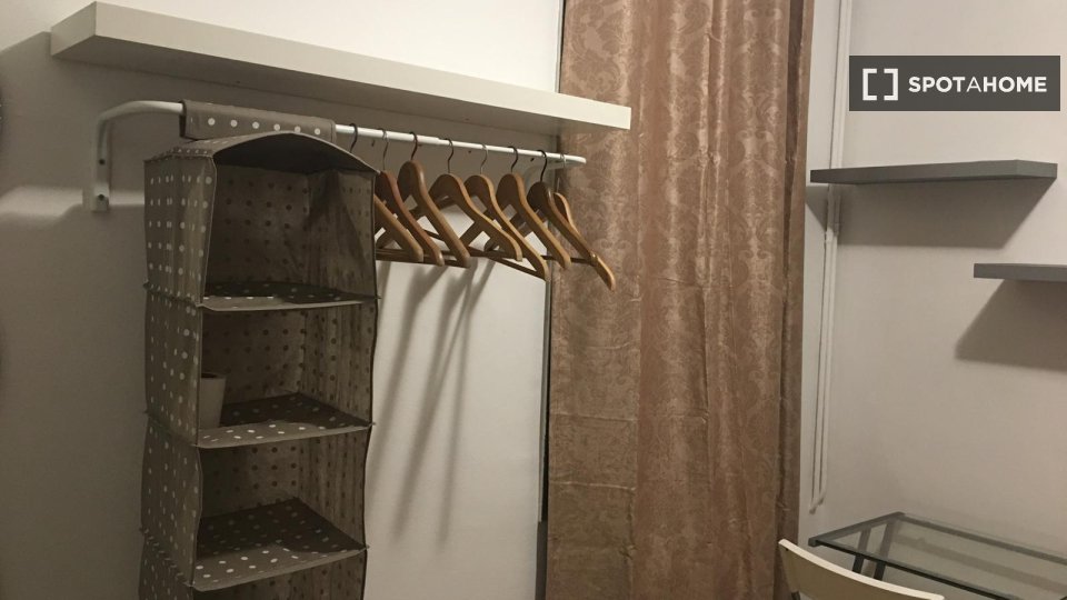Double room Barcelona, 8 beds — photo 5