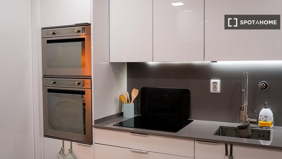 Apartment Lisbon, 2 beds — photo 3