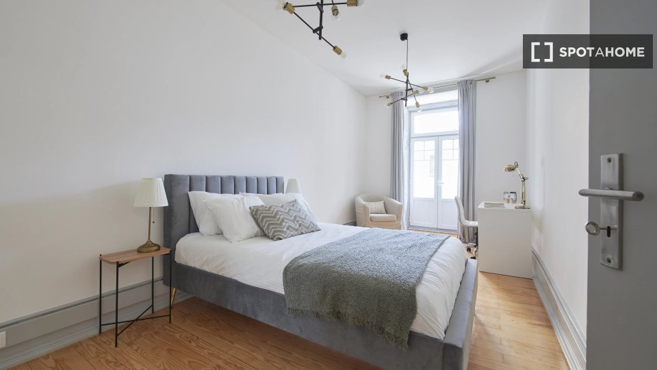 Double room Lisbon, 10 beds — photo 10