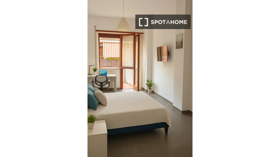 Double room Rome, 5 beds, 180m² — photo 41