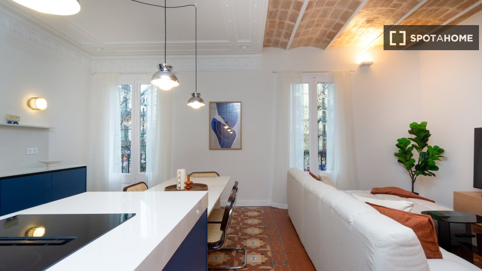 Apartment Barcelona, 4 beds, 135m² — photo 4