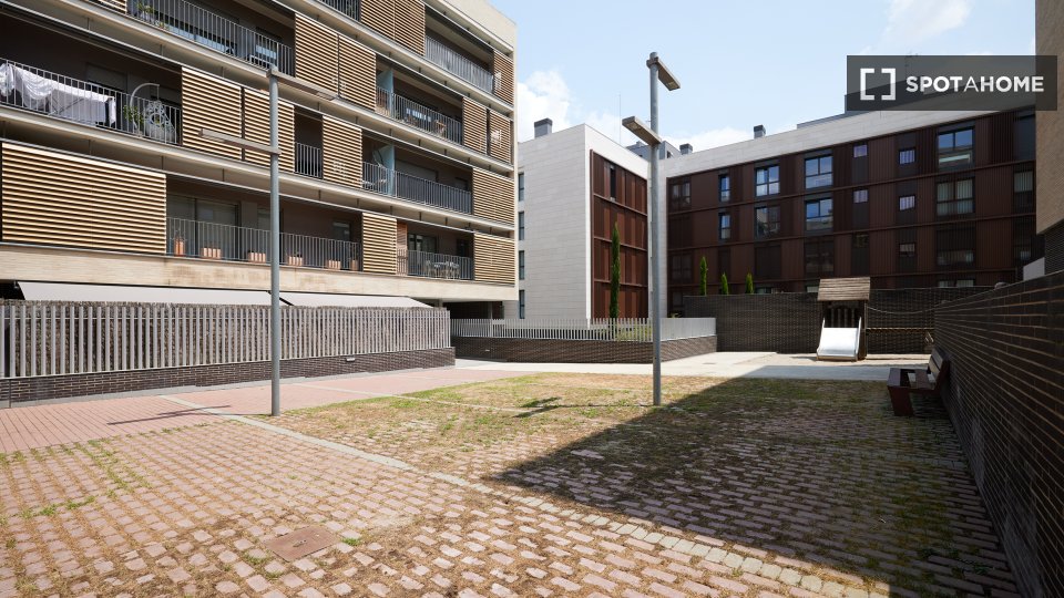 Apartment Barcelona, 2 beds, 75m² — photo 10