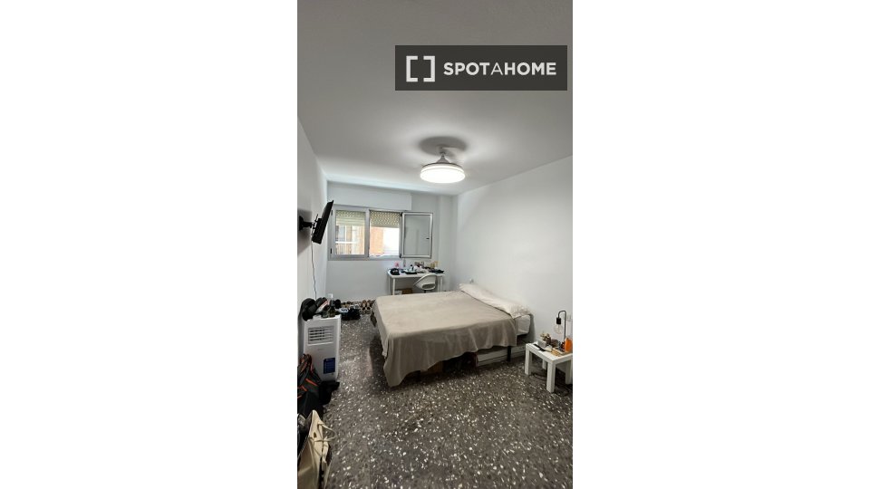 Double room Murcia, 5 beds, 120m² — photo 4