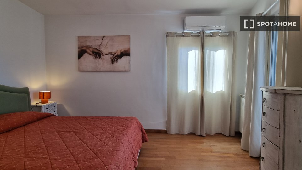Apartment Rome, 1 bed, 84m² — photo 14