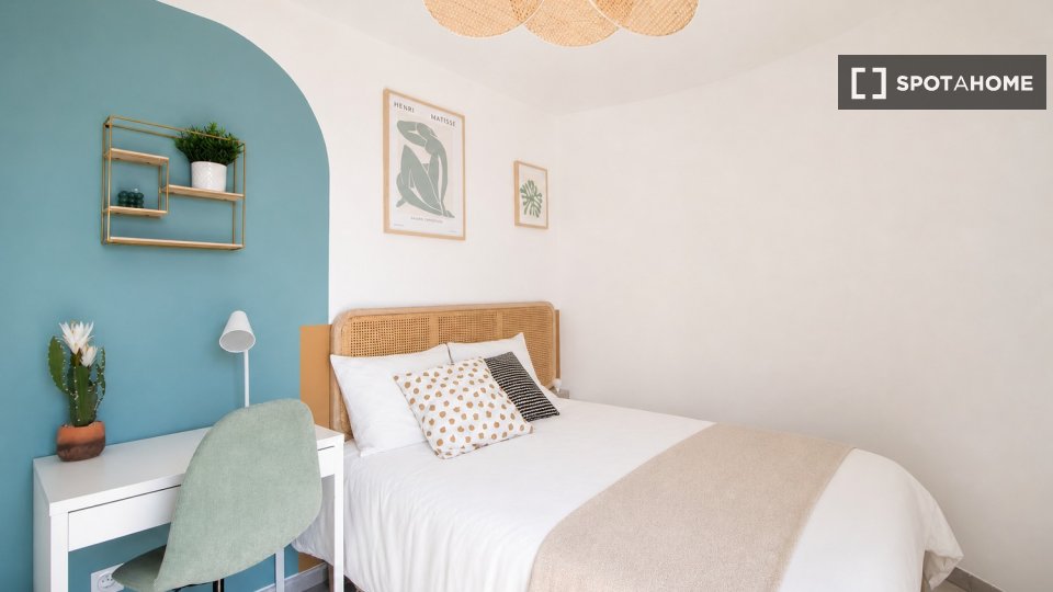 Double room Lyon, 5 beds — photo 44