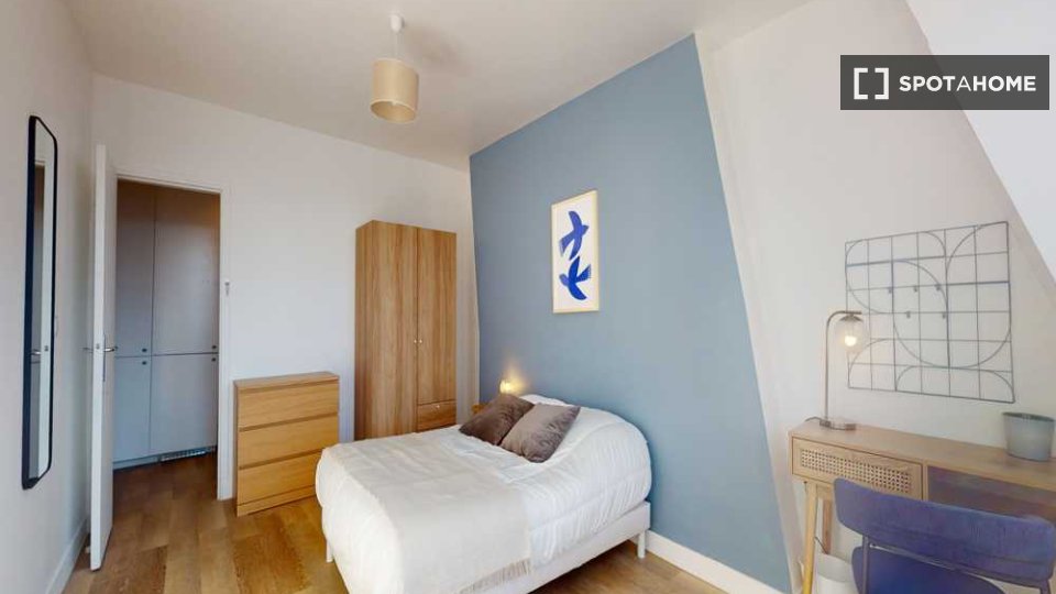 Double room Paris, 5 beds, 120m² — photo 19