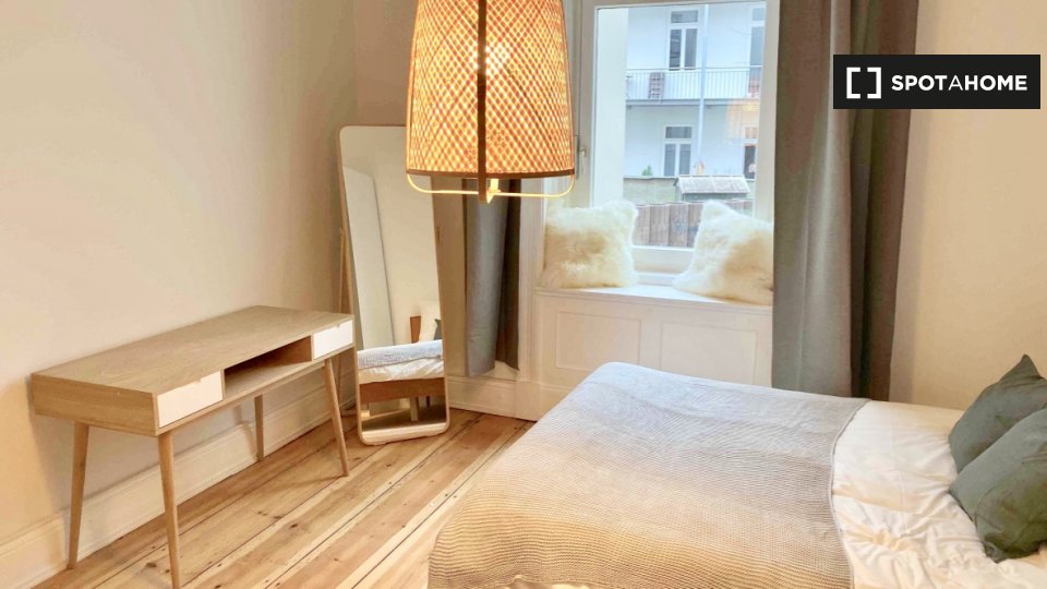 Double room Hamburg, 7 beds — photo 1