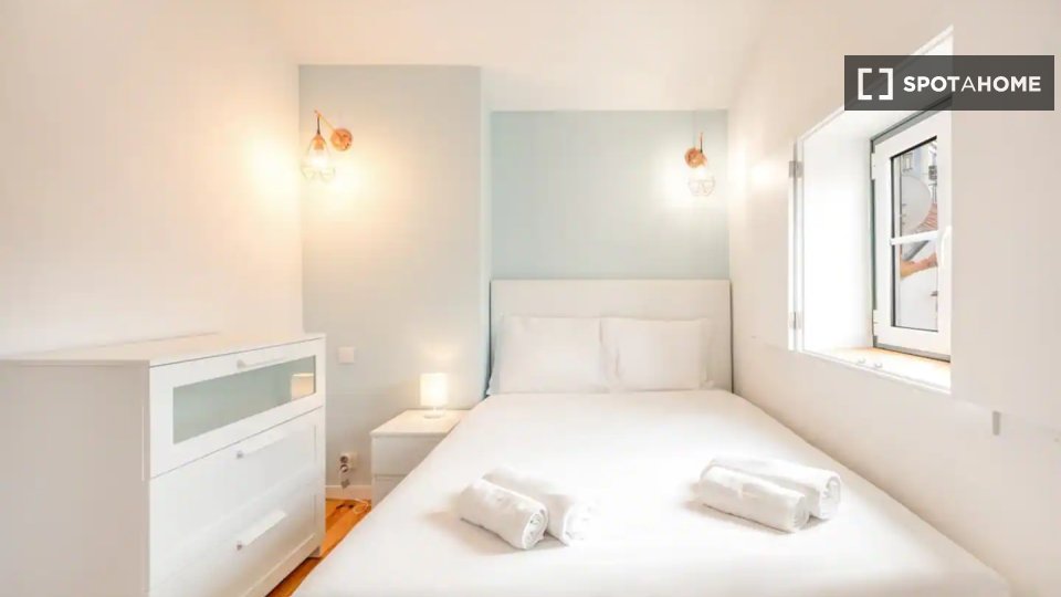Apartment Lisbon, 2 beds — photo 11