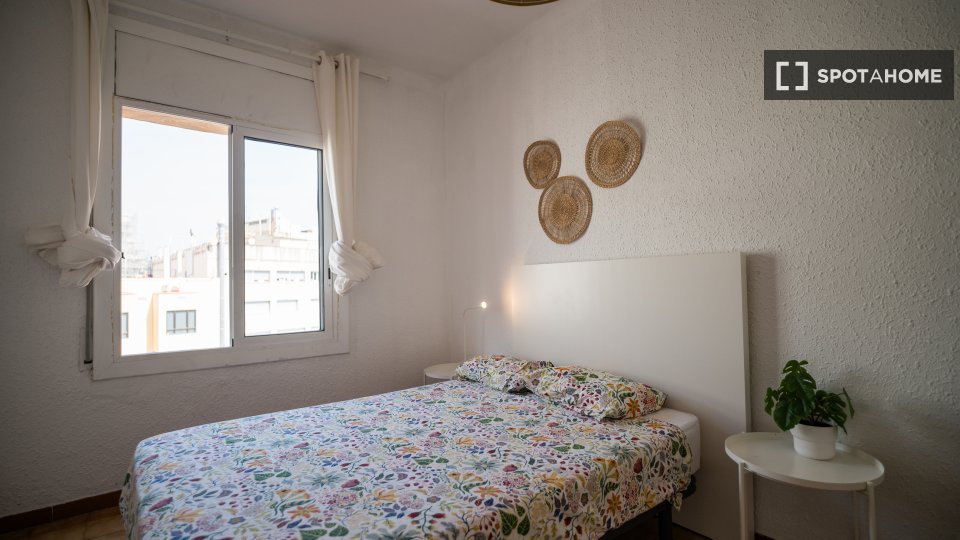 Habitación doble Barcelona, 8 habitaciones — foto 21