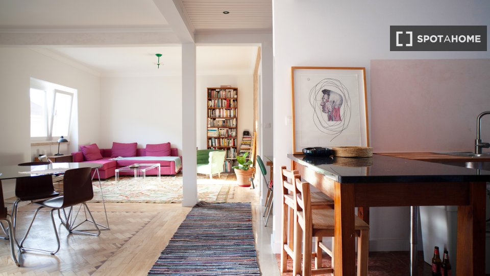 Double room Lisbon, 2 beds, 113m² — photo 3