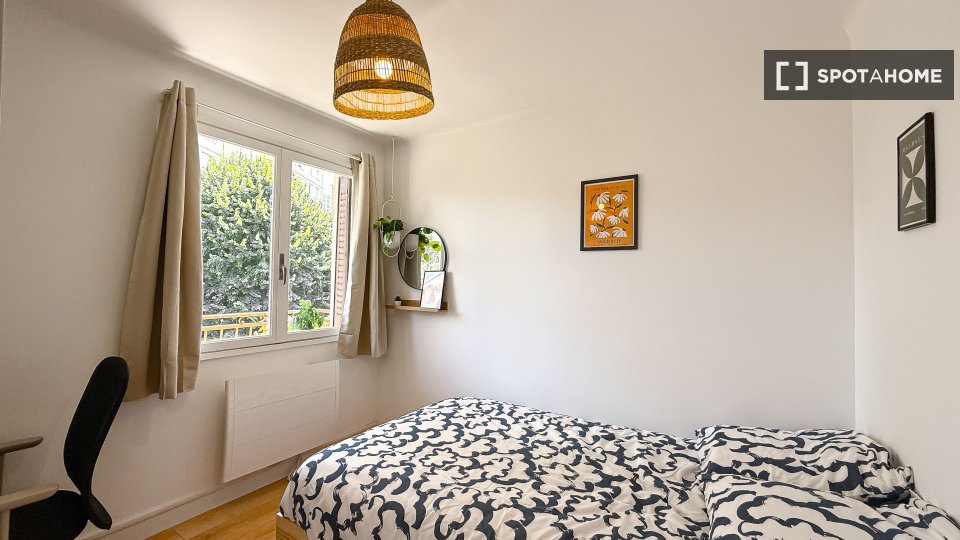 Double room Lyon, 3 beds, 66m² — photo 12