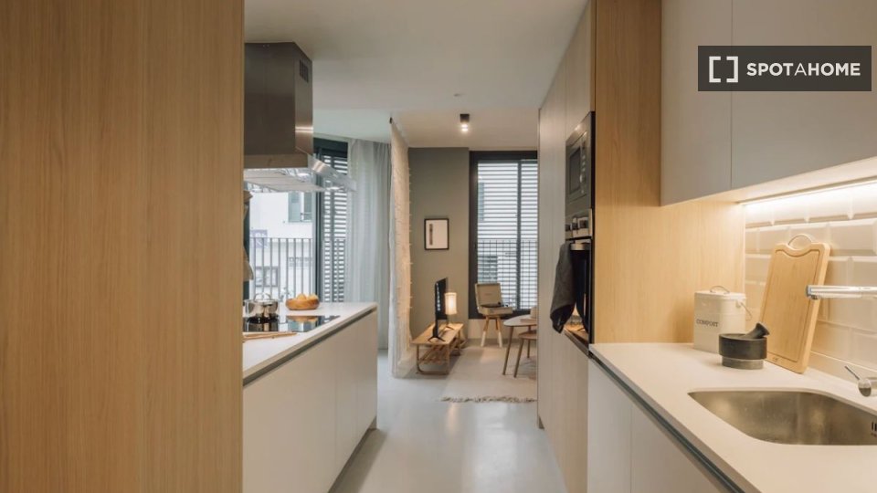 Apartment Lisbon, 2 beds — photo 10