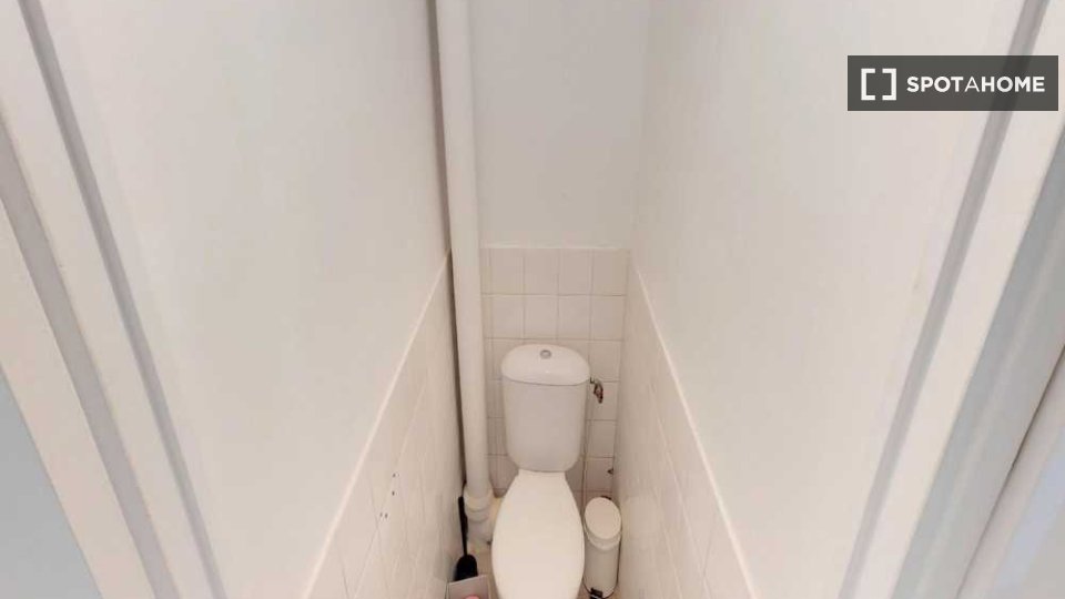 Double room Montpellier, 5 beds, 90m² — photo 1