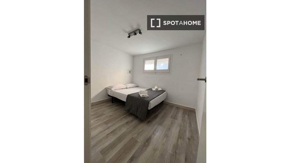 Apartment Barcelona, 4 beds, 180m² — photo 7