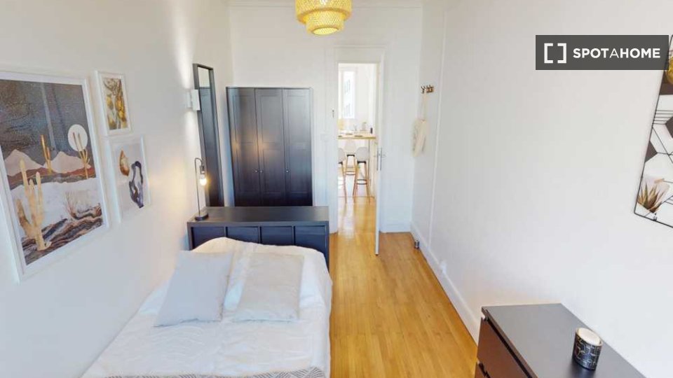 Double room Paris, 5 beds, 100m² — photo 19