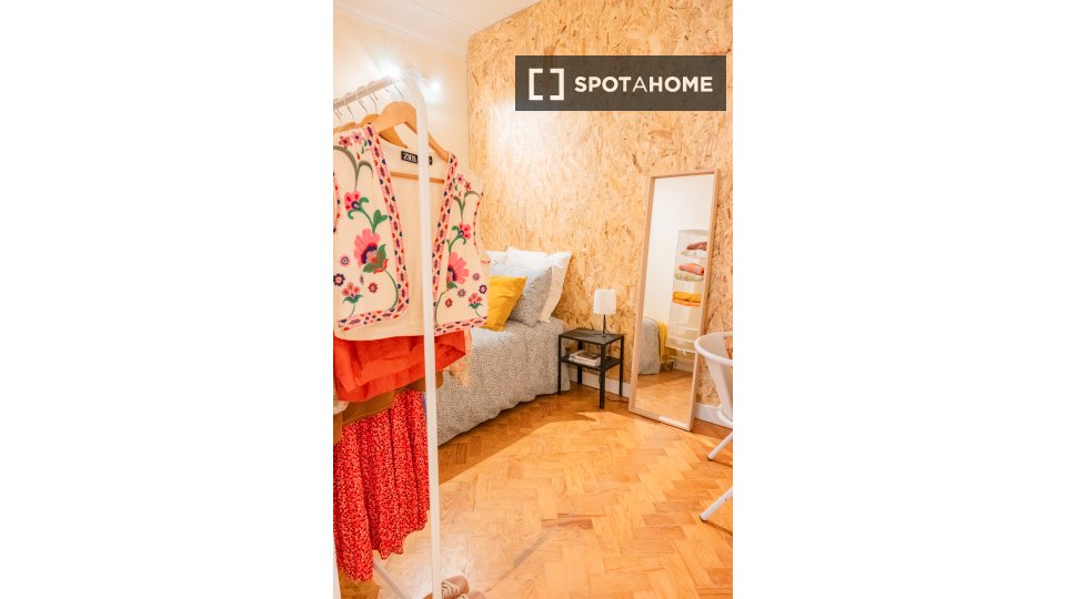Double room Lisbon, 7 beds — photo 3