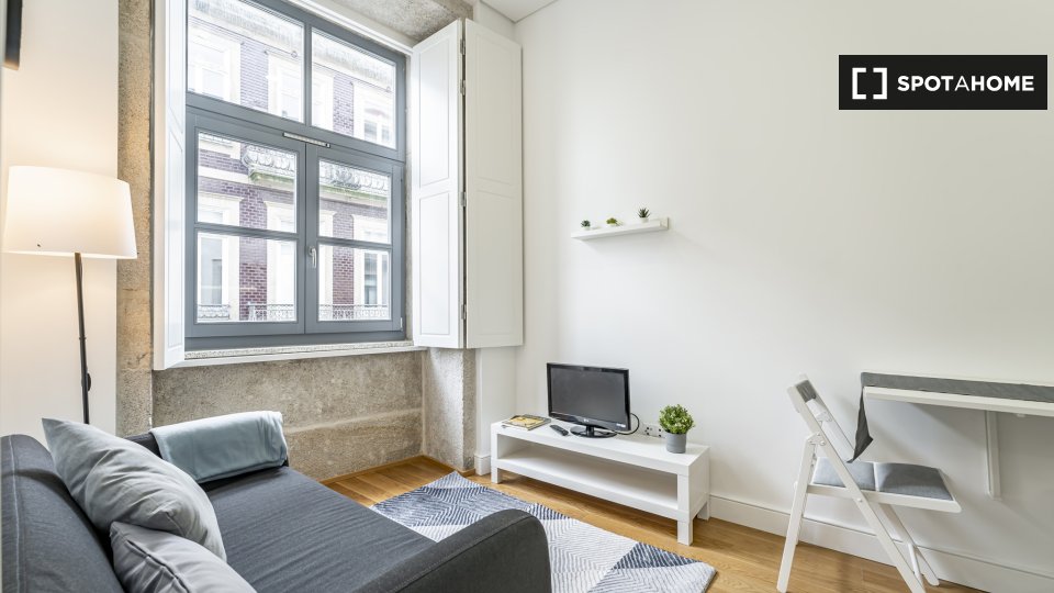 Apartment Porto, 1 bed, 35m² — photo 18