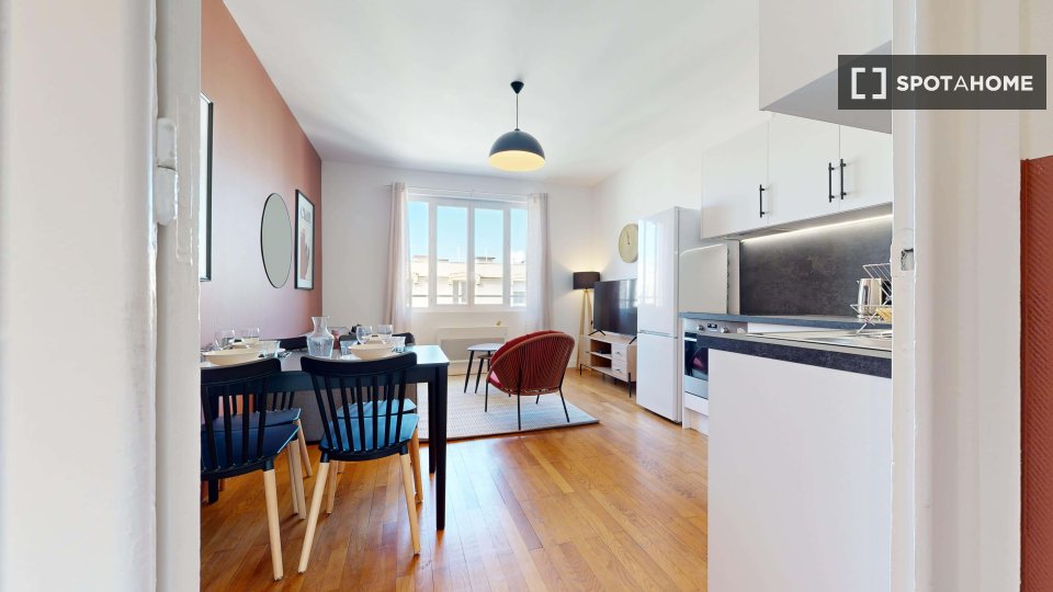 Double room Lyon, 6 beds — photo 12