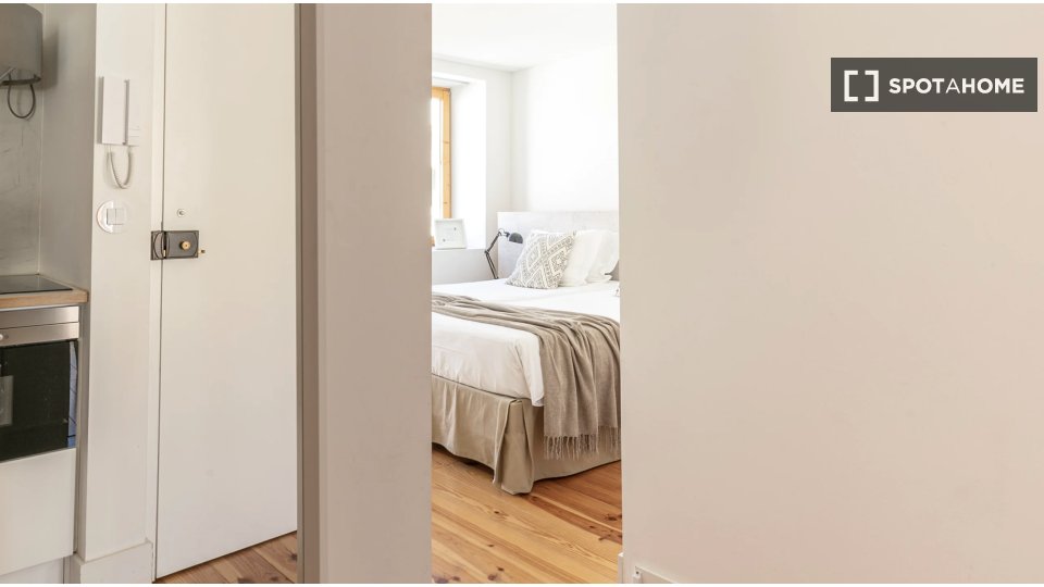 Apartment mono Lisbon, 40m² — photo 9
