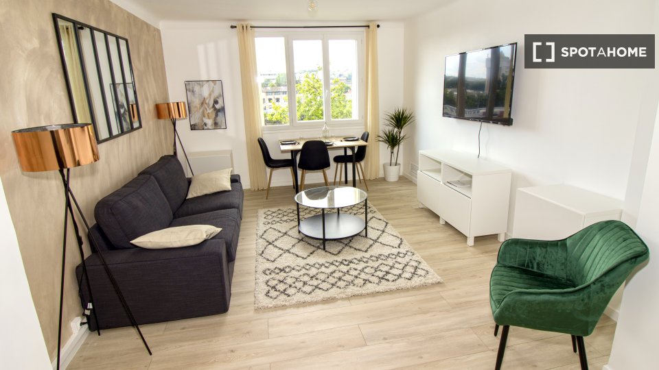 Double room Paris, 3 beds, 66m² — photo 18