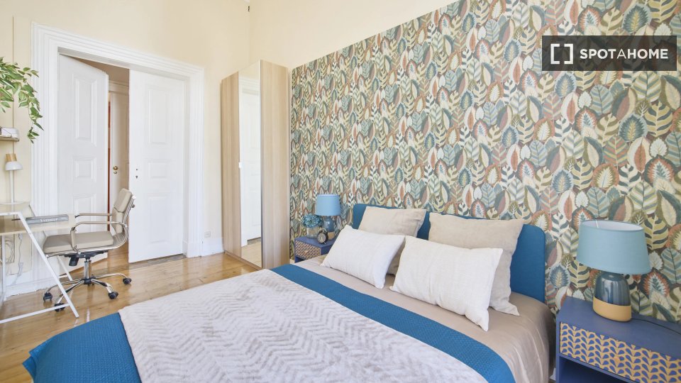 Double room Lisbon, 8 beds — photo 12