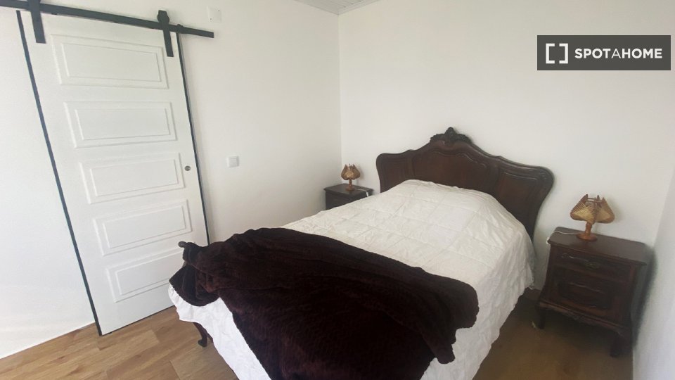 Apartment mono Lisbon, 35m² — photo 10