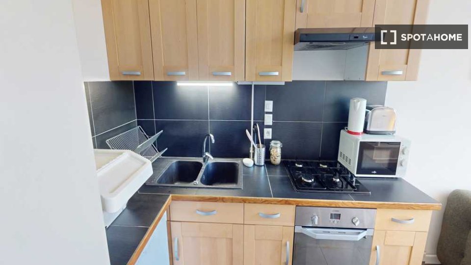 Double room Lyon, 3 beds, 70m² — photo 7