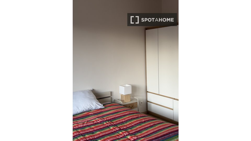 Double room Brussels, 4 beds, 125m² — photo 12