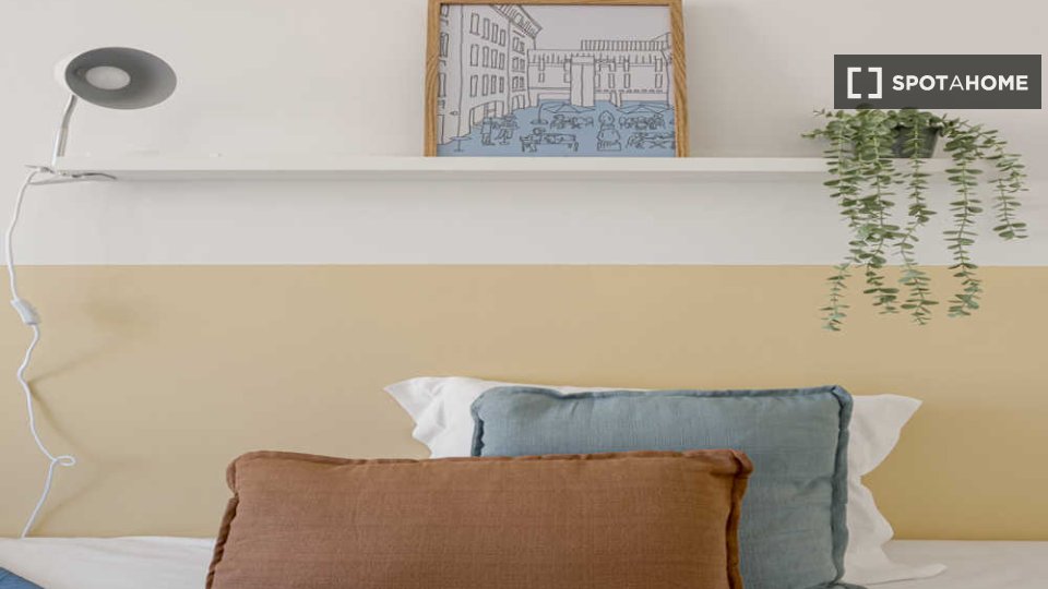 Double room Lisbon, 7 beds — photo 25