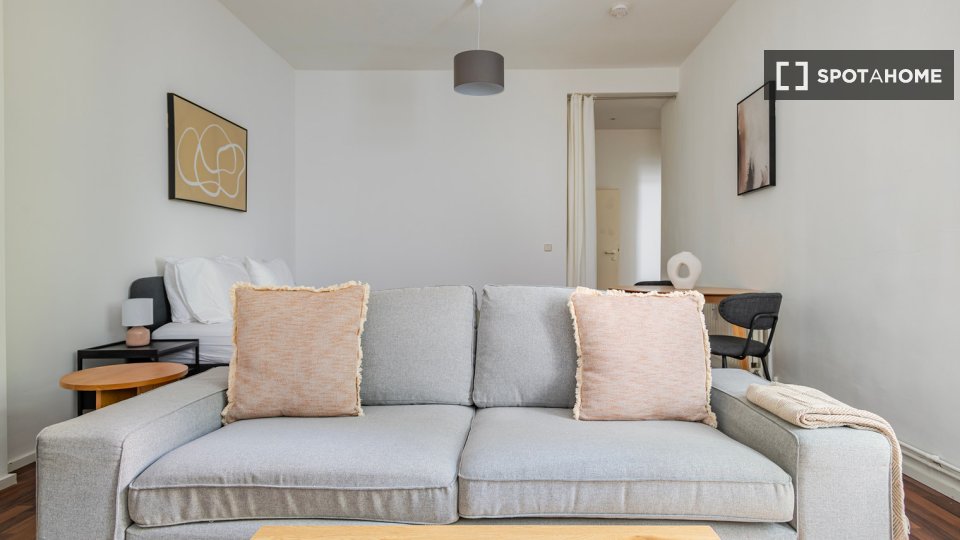 Apartment mono Berlin, 49m² — photo 2