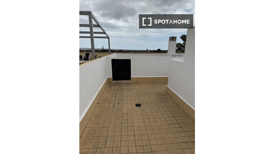 Apartment Alicante, 2 beds, 50m² — photo 14