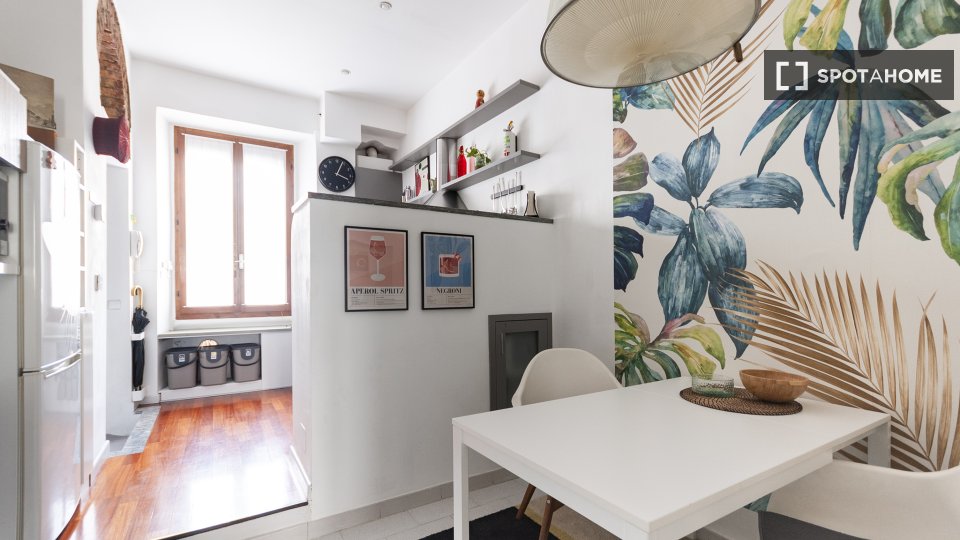 Apartment Milan, 2 beds, 69m² — photo 1
