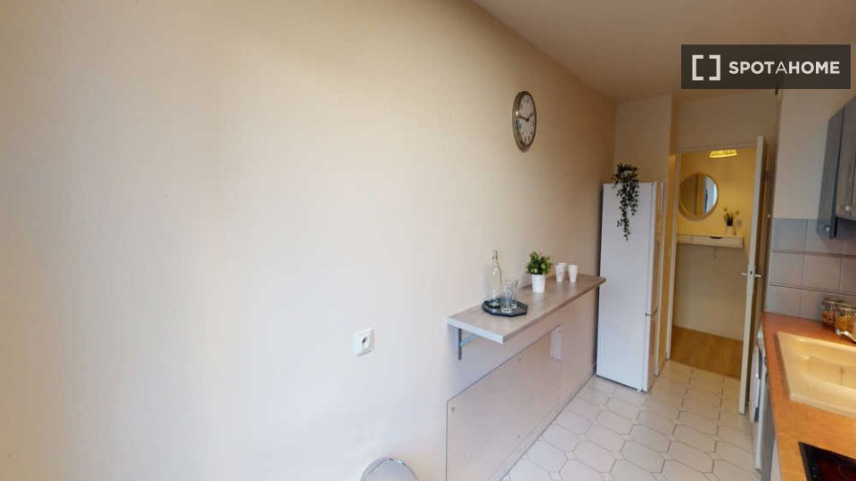Double room Paris, 4 beds, 90m² — photo 18