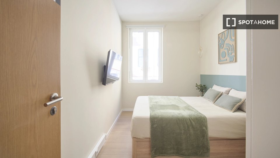 Double room Lisbon, 10 beds — photo 11