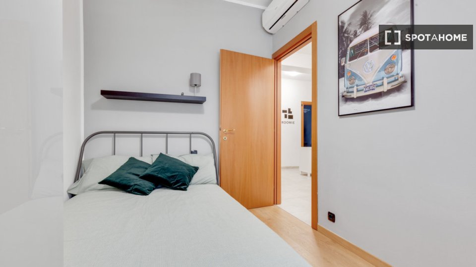 Double room Milan, 5 beds, 139m² — photo 9