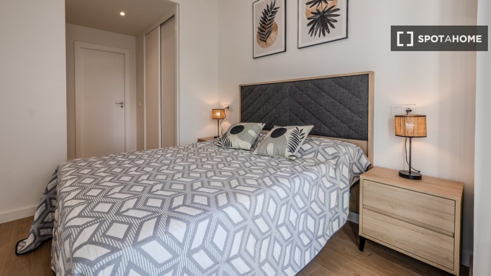 Apartment Malaga, 2 beds, 107m² — photo 18