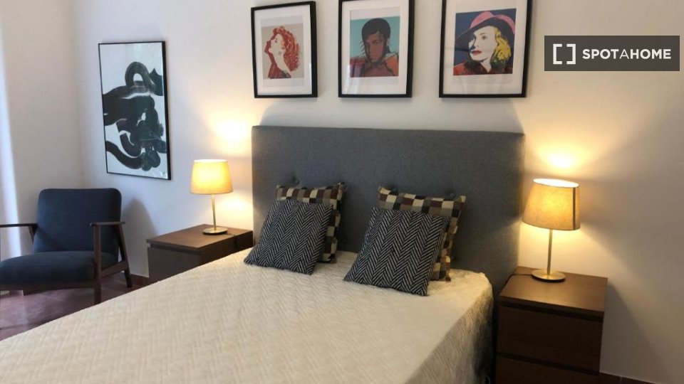 Apartment Lisbon, 1 bed — photo 8