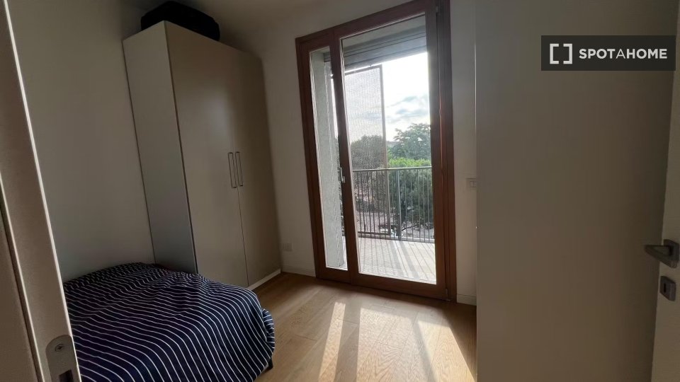 Double room Milan, 2 beds, 120m² — photo 1