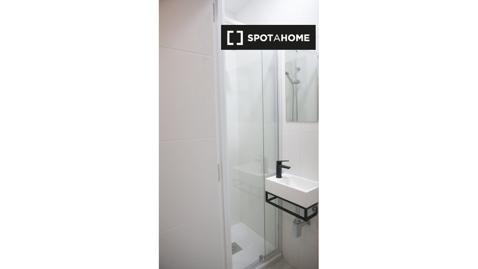 Apartment Madrid, 2 beds, 40m² — photo 4