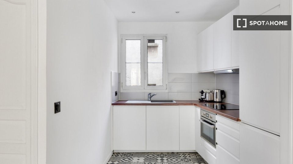 Apartment Paris, 2 beds, 56m² — photo 11
