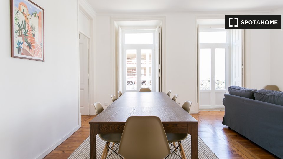 Apartment Lisbon, 7 beds — photo 8