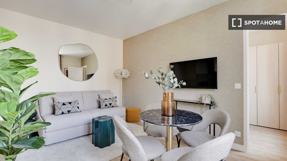 Apartment Paris, 1 bed, 33m² — photo 1
