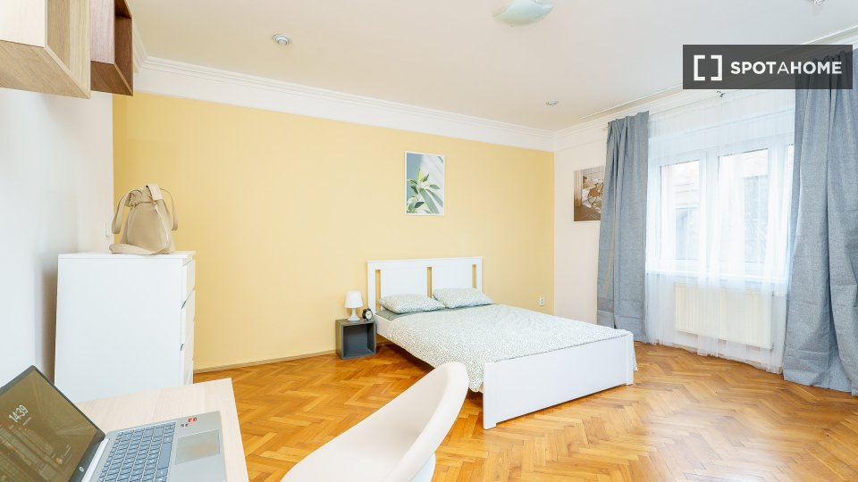 Double room Prague, 2 beds, 30m² — photo 8