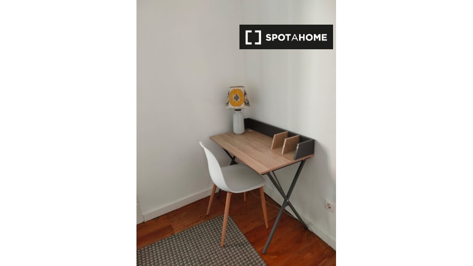 Apartment mono Lisbon, 62m² — photo 11