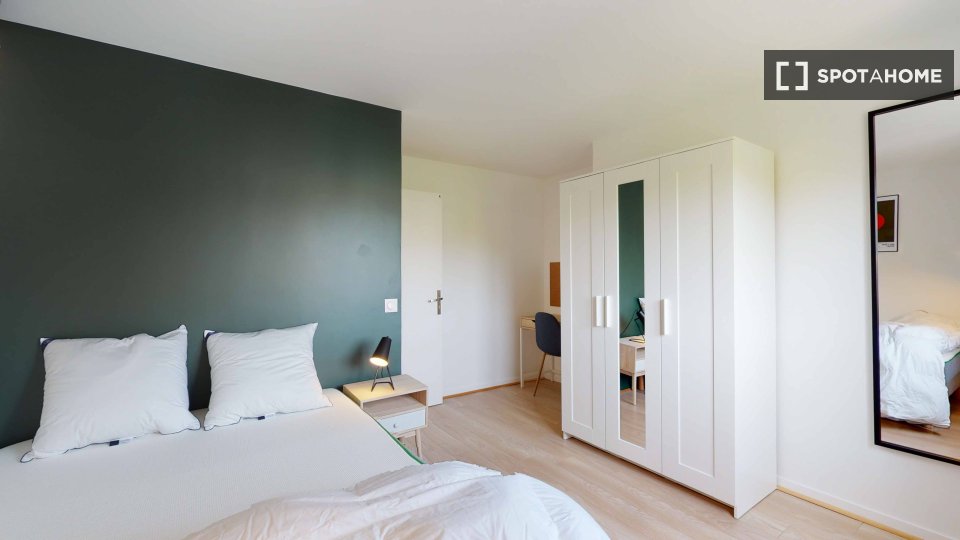 Double room Paris, 18 beds — photo 11