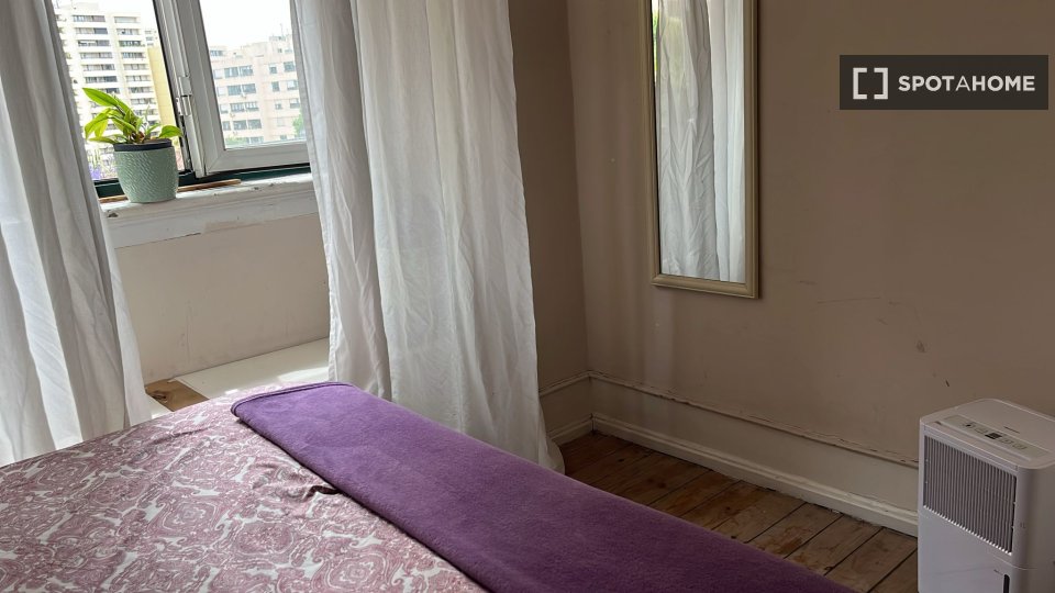 Double room Lisbon, 4 beds — photo 30
