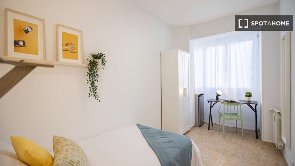Double room Madrid, 25 beds — photo 1